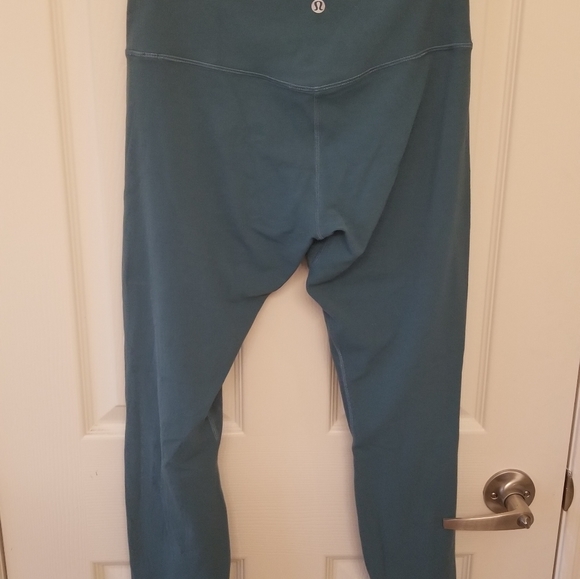 EUC lululemon aligns, desert real, 25", size 8 - Picture 3 of 5